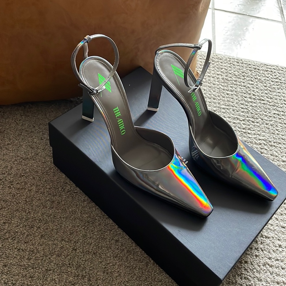 THE ATTICO Amber Iridescent Leather Pumps